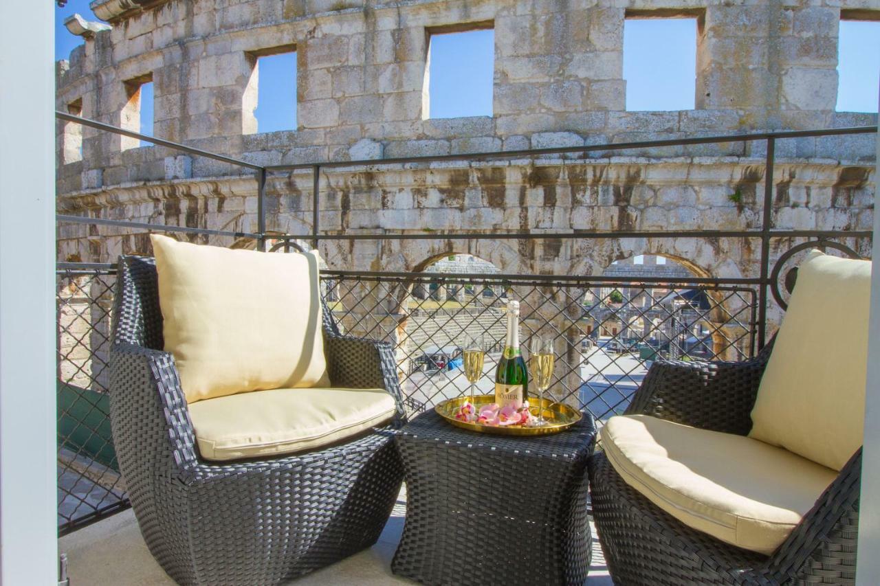 Arena&Sea View Luxurious Residence Pula Extérieur photo