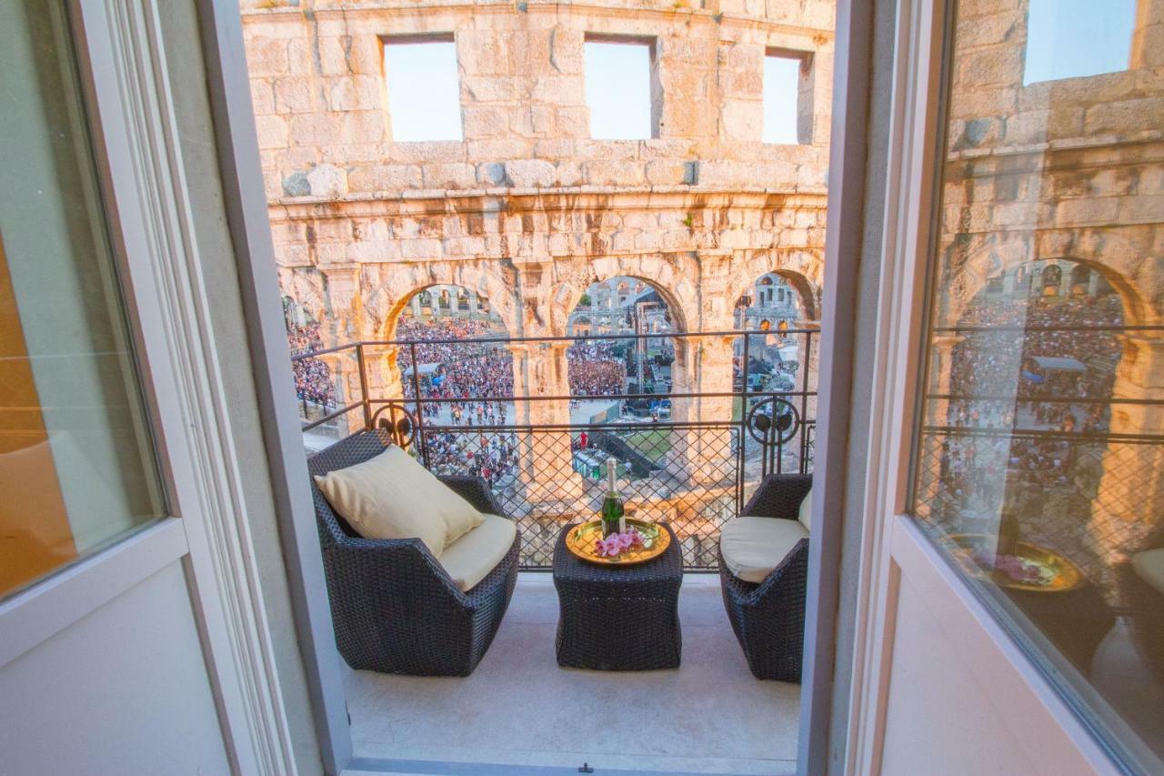 Arena&Sea View Luxurious Residence Pula Extérieur photo