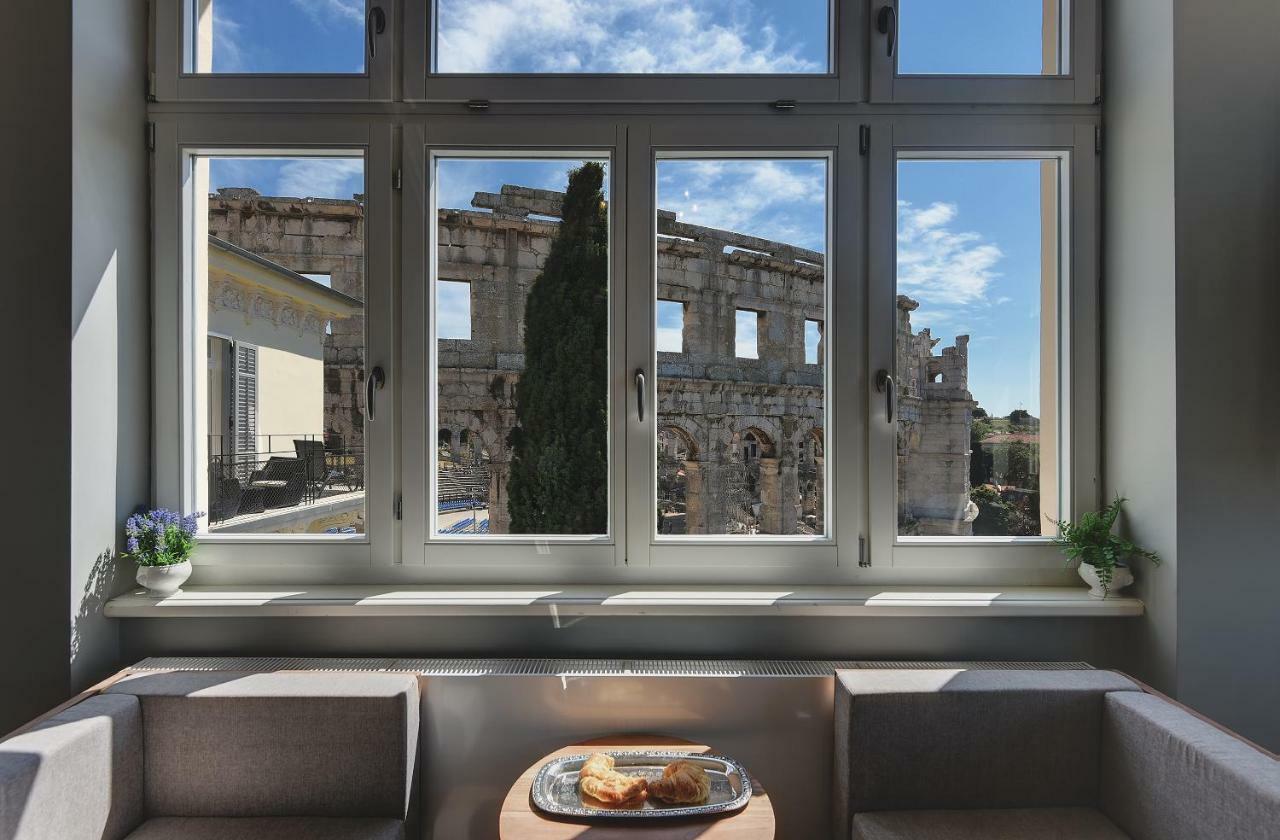 Arena&Sea View Luxurious Residence Pula Extérieur photo