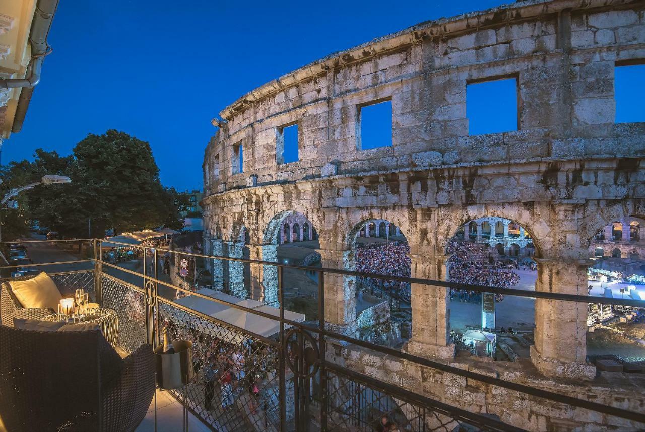 Arena&Sea View Luxurious Residence Pula Extérieur photo
